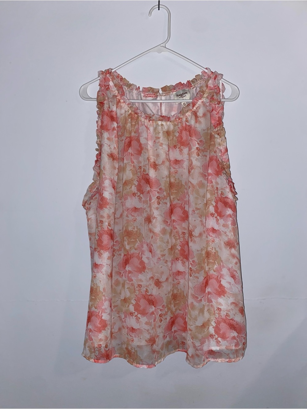 Sleeveless Floral Chiffon Tank - Peaches & Cream